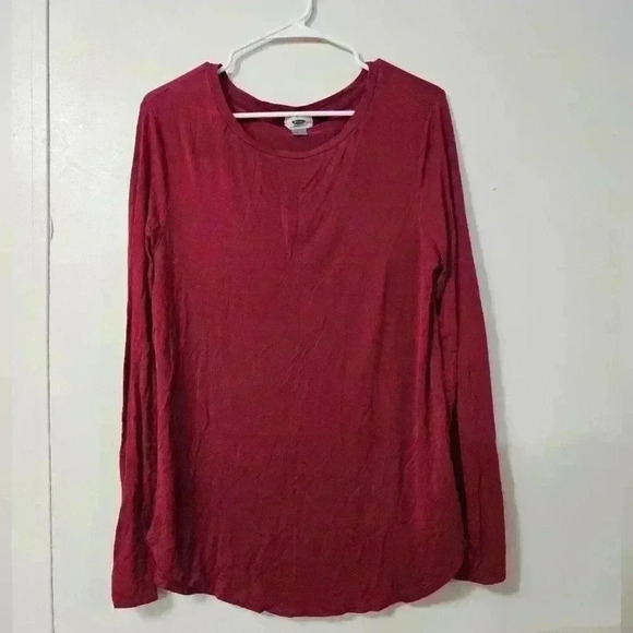 EUC- old navy long sleeve tee! - Picture 1 of 2
